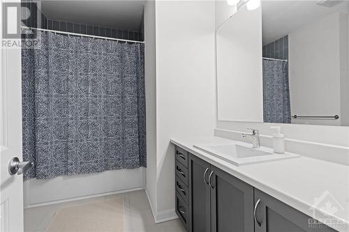 129 Shallow Pond Place, Ottawa, ON - Indoor Photo Showing Bathroom