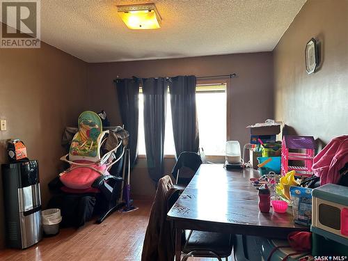 637 6Th Street, Humboldt, SK - Indoor