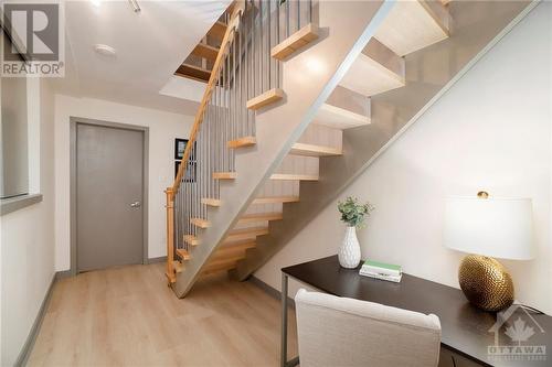 Convenient nook for an extra work space, crawl space storage access to the left - 474 Sunnyside Avenue, Ottawa, ON - Indoor Photo Showing Other Room