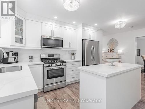 36 Engel Crescent, Barrie (Letitia Heights), ON - Indoor Photo Showing Kitchen