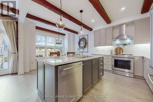 1243 Mcphedran Place, Milton (Ford), ON - Indoor Photo Showing Kitchen With Upgraded Kitchen