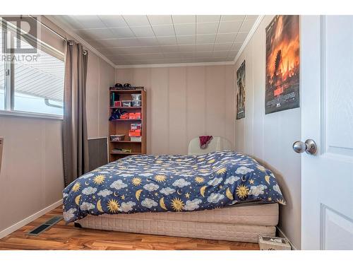 3990 Senger Road, Kelowna, BC - Indoor Photo Showing Bedroom