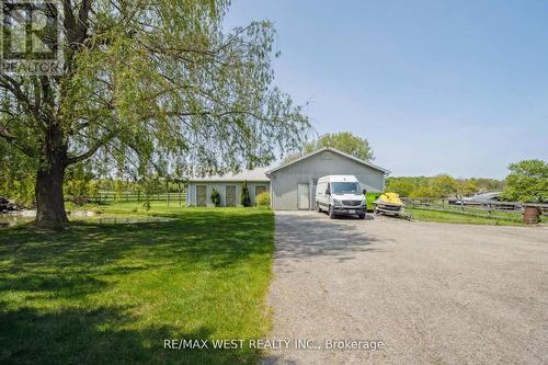 1910 18Th Side Road, New Tecumseth, ON - Outdoor