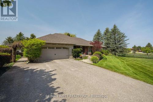 1910 18Th Side Road, New Tecumseth, ON - Outdoor