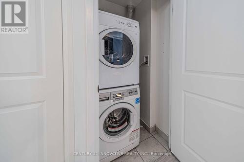 2210 - 3700 Hwy 7, Vaughan, ON - Indoor Photo Showing Laundry Room