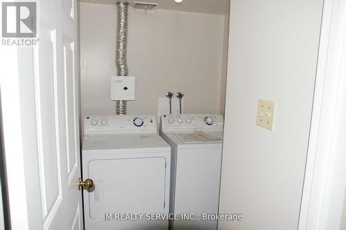 305 - 310 Mill Street S, Brampton, ON - Indoor Photo Showing Laundry Room