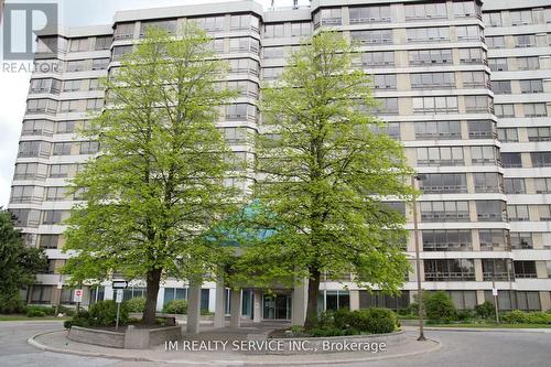 305 - 310 Mill Street S, Brampton, ON - Outdoor With Facade