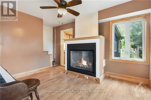 42 Montague Street, Lanark, ON - Indoor Photo Showing Living Room With Fireplace