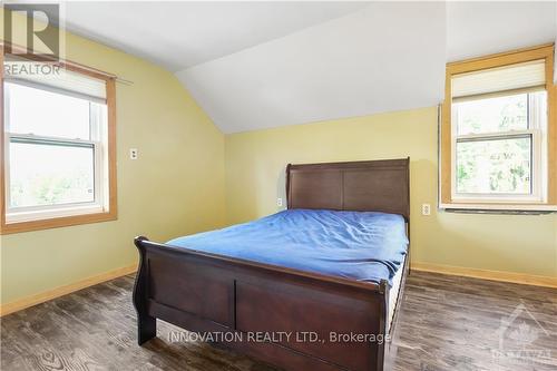 42 Montague Street, Lanark, ON - Indoor Photo Showing Bedroom