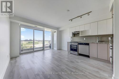 1106 - 120 Varna Drive Drive, Toronto (Englemount-Lawrence), ON - Indoor Photo Showing Kitchen