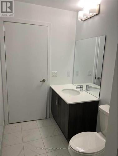 301 - 1480 Bayly Street, Pickering, ON - Indoor Photo Showing Bathroom