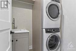 Laundry 2nd floor - 