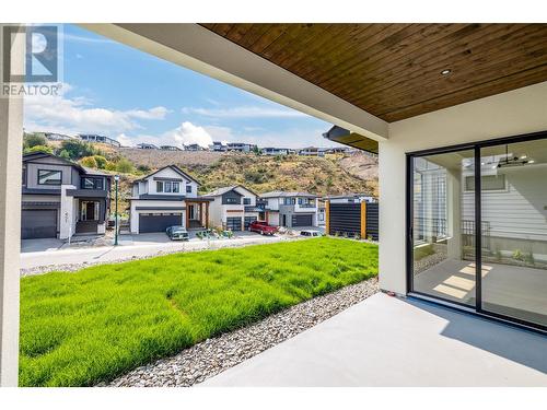 5541 Foothill Court, Kelowna, BC - Outdoor