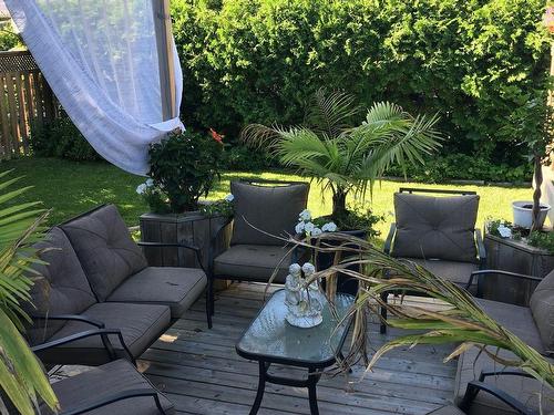 Terrasse - 185 Boul. Simard, Saint-Lambert, QC - Outdoor With Deck Patio Veranda