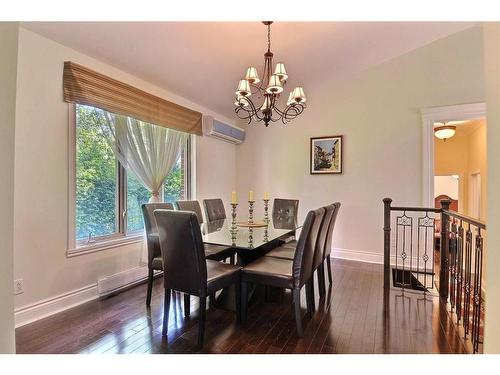 Dining room - 185 Boul. Simard, Saint-Lambert, QC - Indoor Photo Showing Dining Room