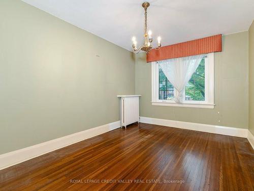 158 Lascelles Blvd, Toronto, ON - Indoor Photo Showing Other Room