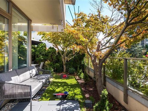 302-708 Burdett Ave, Victoria, BC - Outdoor With Deck Patio Veranda