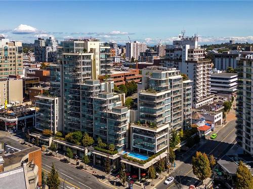 302-708 Burdett Ave, Victoria, BC - Outdoor With View