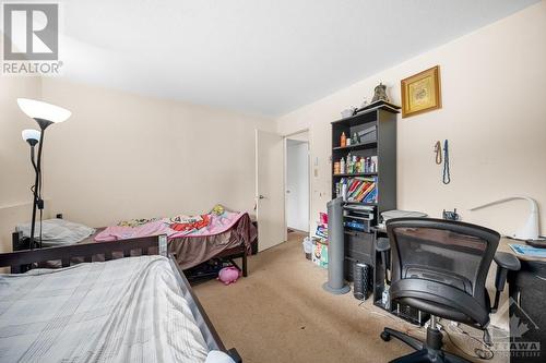 216 Viewmount Drive Unit#106, Ottawa, ON - Indoor Photo Showing Bedroom