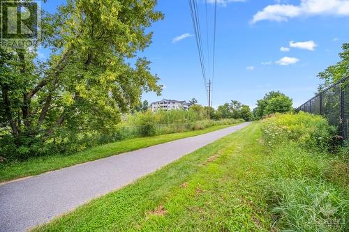 216 Viewmount Drive Unit#106, Ottawa, ON - Outdoor With View