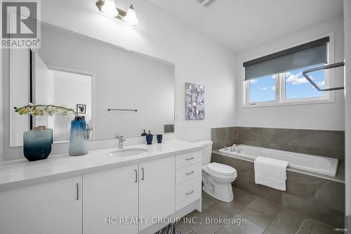 97 Crimson Forest Drive, Vaughan (Patterson), ON - Indoor Photo Showing Bathroom