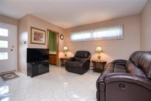 310 Montmorency Drive, Hamilton, ON - Indoor