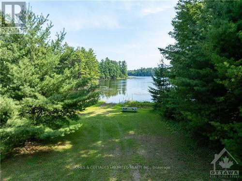 404 Horne Lake Road, Lanark Highlands, ON 