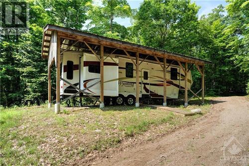 5th Wheel Included - 404 Horne Lake Road, Lanark Highlands, ON - Outdoor