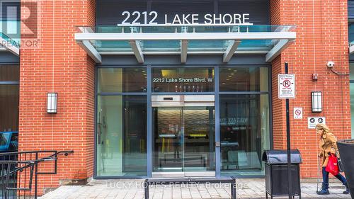 703 - 2212 Lake Shore Boulevard W, Toronto (Mimico), ON - Outdoor With Exterior