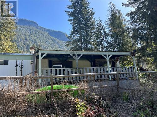 645 Badger Road, Tappen, BC 