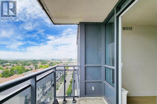 927 - 376 Highway 7 E, Richmond Hill, ON - Outdoor With Balcony With Exterior