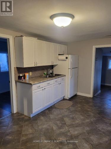 15 Brown Street, Belleville, ON - Indoor Photo Showing Kitchen With Double Sink