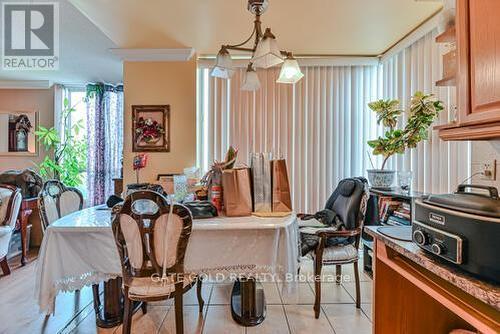 706 - 2470 Eglinton Avenue W, Toronto (Beechborough-Greenbrook), ON - Indoor Photo Showing Dining Room