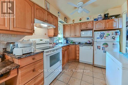 706 - 2470 Eglinton Avenue W, Toronto (Beechborough-Greenbrook), ON - Indoor Photo Showing Kitchen