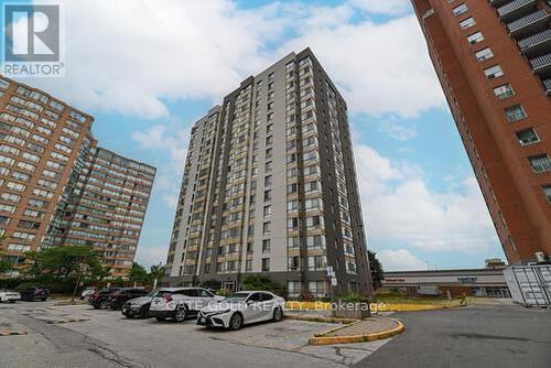 706 - 2470 Eglinton Avenue W, Toronto (Beechborough-Greenbrook), ON - Outdoor With Facade