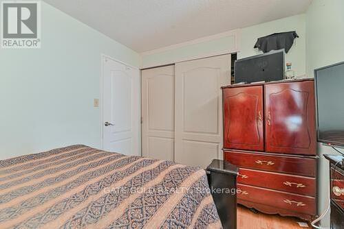 706 - 2470 Eglinton Avenue W, Toronto (Beechborough-Greenbrook), ON - Indoor Photo Showing Bedroom