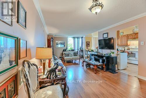 706 - 2470 Eglinton Avenue W, Toronto (Beechborough-Greenbrook), ON - Indoor