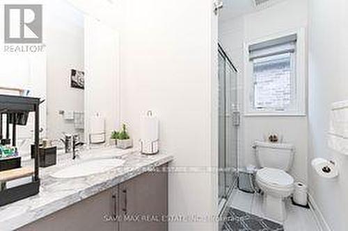 3 Grierson Trail, Hamilton (Waterdown), ON - Indoor Photo Showing Bathroom