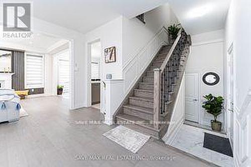 3 Grierson Trail, Hamilton (Waterdown), ON - Indoor Photo Showing Other Room