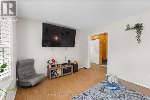 44 Kipling Place, Barrie (Letitia Heights), ON - Indoor Photo Showing Living Room