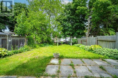 44 Kipling Place, Barrie (Letitia Heights), ON - Outdoor With Backyard