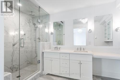 404 - 2060 Lakeshore Road, Burlington (Brant), ON - Indoor Photo Showing Bathroom