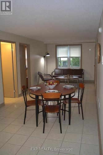 102 - 271 Lester Street, Waterloo, ON - Indoor Photo Showing Dining Room