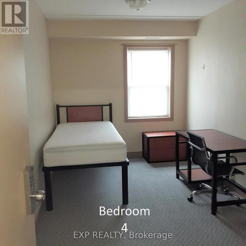 203 - 271 Lester Street, Waterloo, ON - Indoor Photo Showing Bedroom