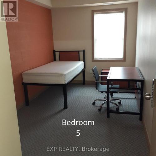 203 - 271 Lester Street, Waterloo, ON - Indoor Photo Showing Bedroom