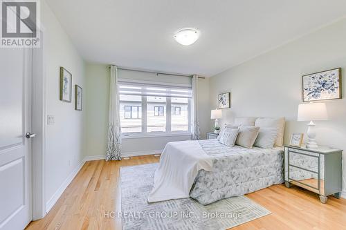 385 Athabasca Common, Oakville, ON - Indoor Photo Showing Bedroom