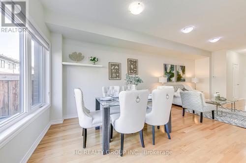 385 Athabasca Common, Oakville, ON - Indoor Photo Showing Dining Room