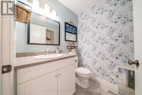 846 Burr Road, Prince Edward County (Ameliasburgh), ON - Indoor Photo Showing Bathroom