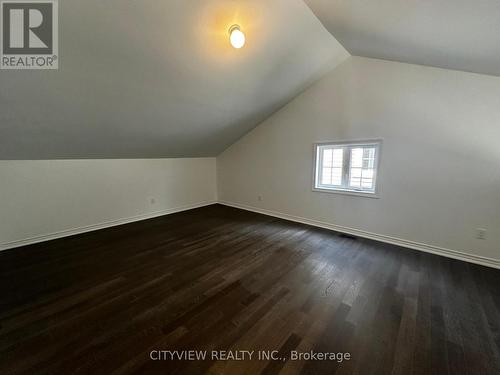 19 Turnberry Court, Bracebridge, ON - Indoor Photo Showing Other Room