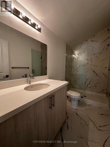 19 Turnberry Court, Bracebridge, ON - Indoor Photo Showing Bathroom